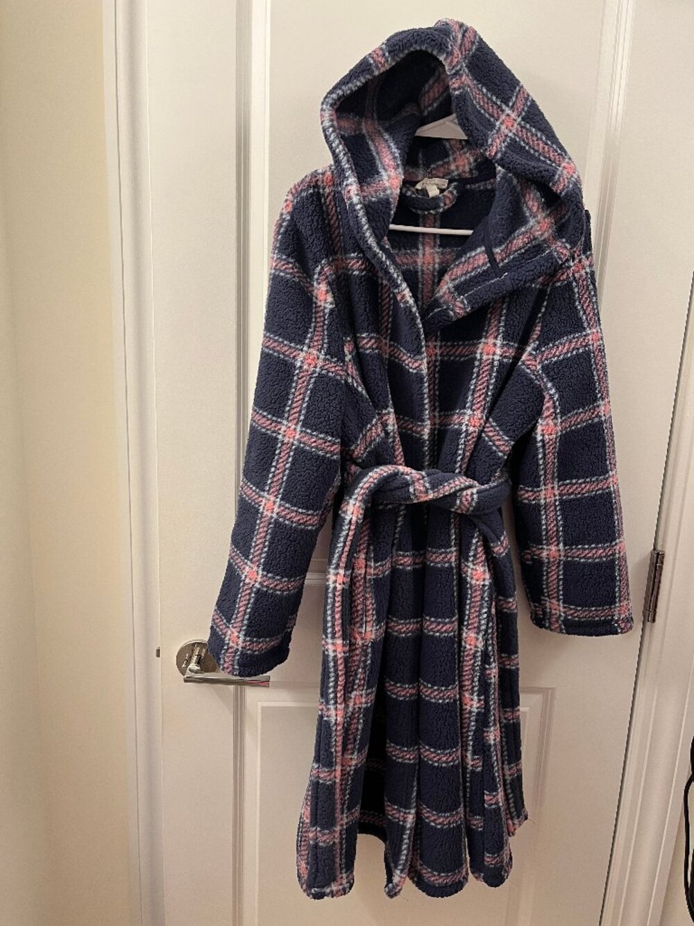 Berkshire Homewear Navy, Pink, White Plaid Plush Hooded Robe Size Medium NWT